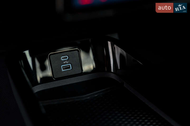 Позашляховик / Кросовер Ford Mustang Mach-E 2024 в Івано-Франківську фото 15 Позашляховик / Кросовер Ford Mustang Mach-E 2024 в Івано-Франківську