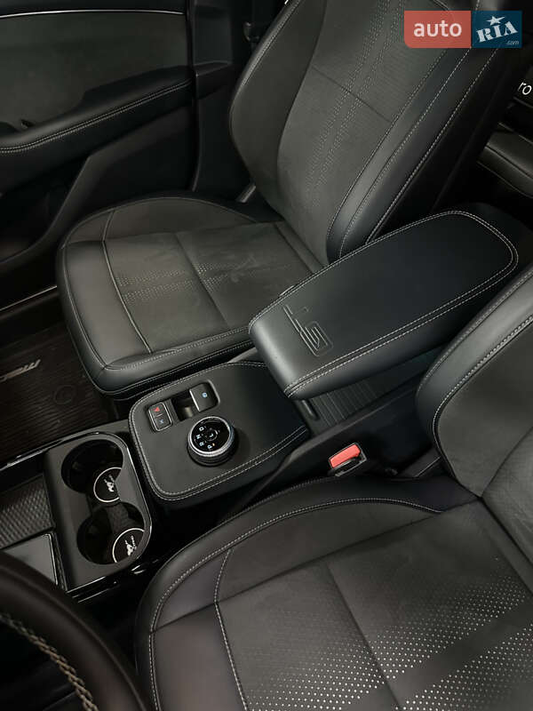 Внедорожник / Кроссовер Ford Mustang Mach-E 2021 в Одессе фото 25 Внедорожник / Кроссовер Ford Mustang Mach-E 2021 в Одессе