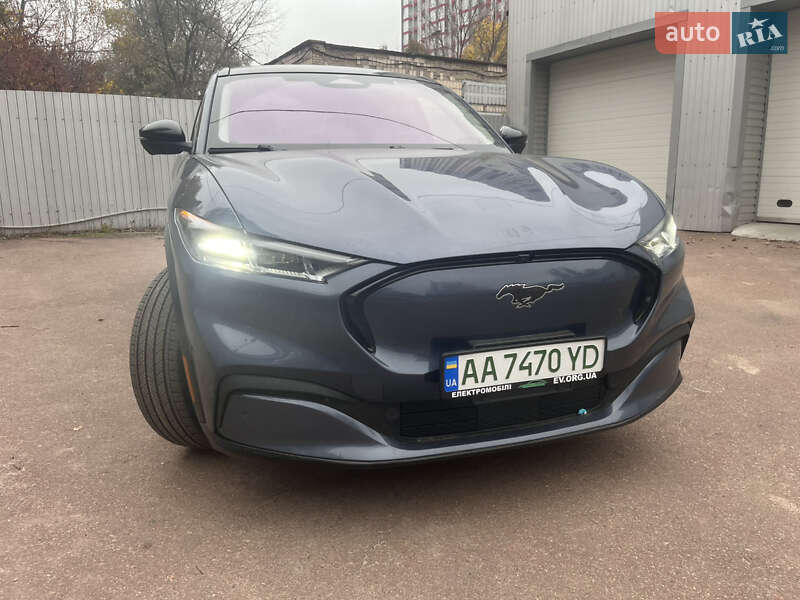 Внедорожник / Кроссовер Ford Mustang Mach-E 2020 в Киеве