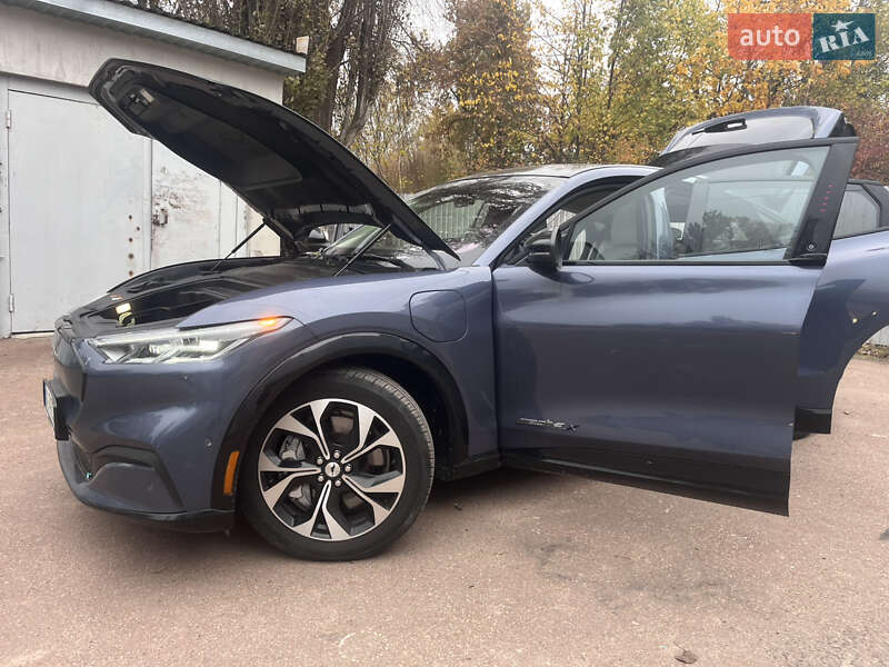 Внедорожник / Кроссовер Ford Mustang Mach-E 2020 в Киеве