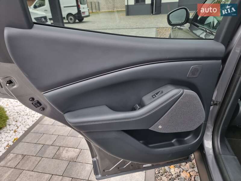 Внедорожник / Кроссовер Ford Mustang Mach-E 2021 в Радивилове