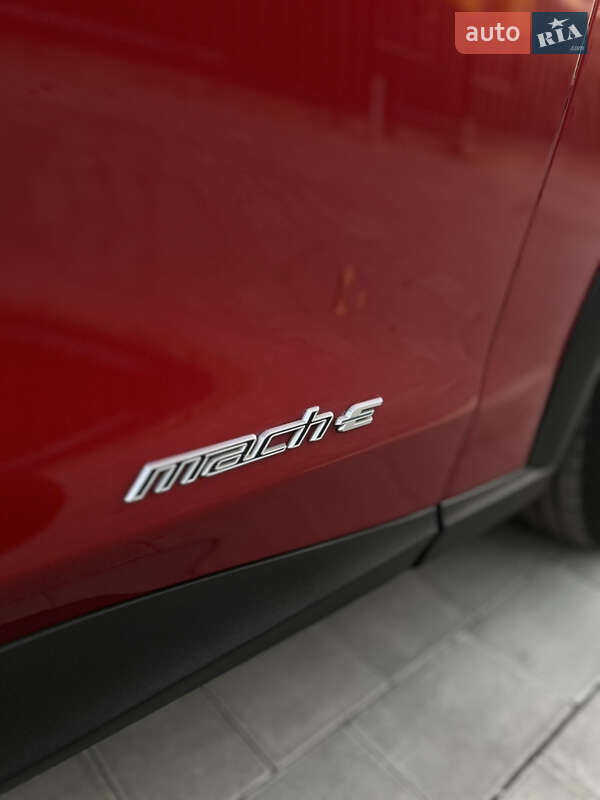 Внедорожник / Кроссовер Ford Mustang Mach-E 2021 в Ивано-Франковске