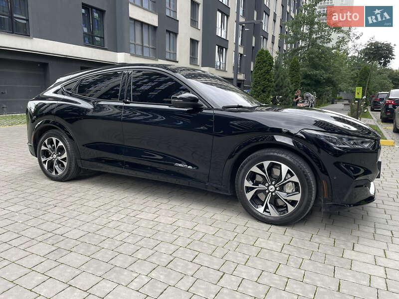 Внедорожник / Кроссовер Ford Mustang Mach-E 2023 в Ивано-Франковске