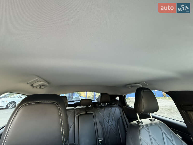 Позашляховик / Кросовер Ford Mustang Mach-E 2021 в Києві фото 52 Позашляховик / Кросовер Ford Mustang Mach-E 2021 в Києві