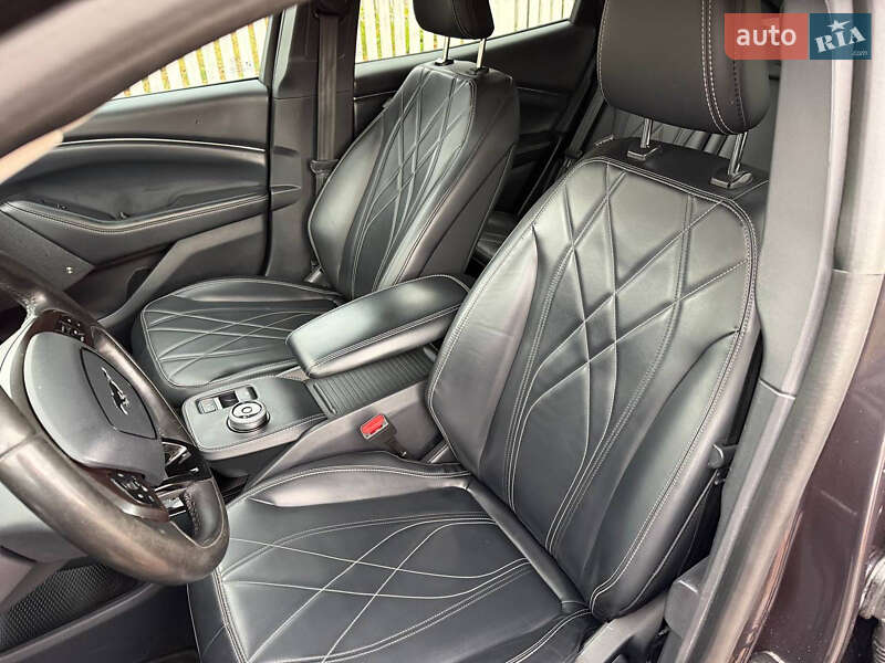 Позашляховик / Кросовер Ford Mustang Mach-E 2022 в Звягелі