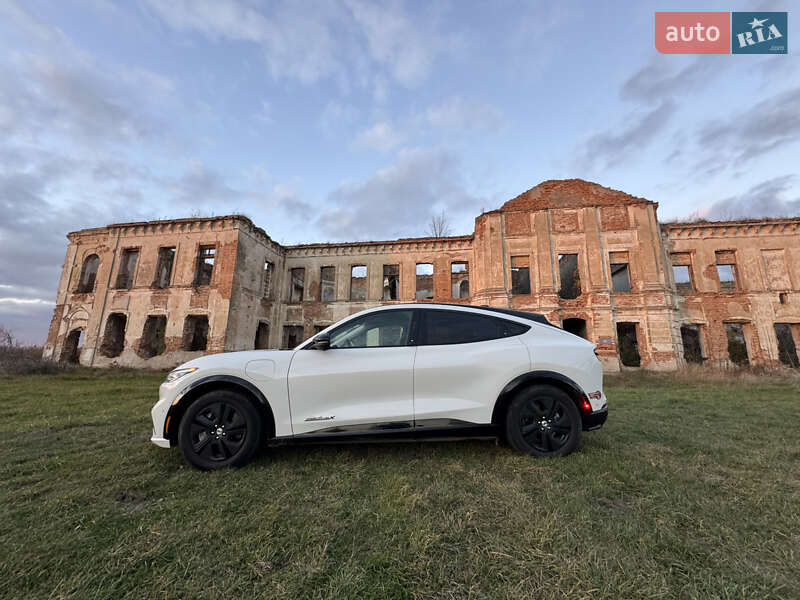 Внедорожник / Кроссовер Ford Mustang Mach-E 2023 в Изяславе фото 24 Внедорожник / Кроссовер Ford Mustang Mach-E 2023 в Изяславе