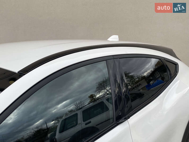 Позашляховик / Кросовер Ford Mustang Mach-E 2022 в Дрогобичі