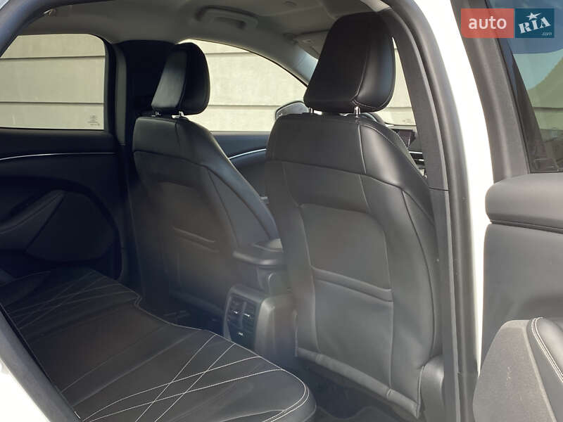 Позашляховик / Кросовер Ford Mustang Mach-E 2022 в Дрогобичі