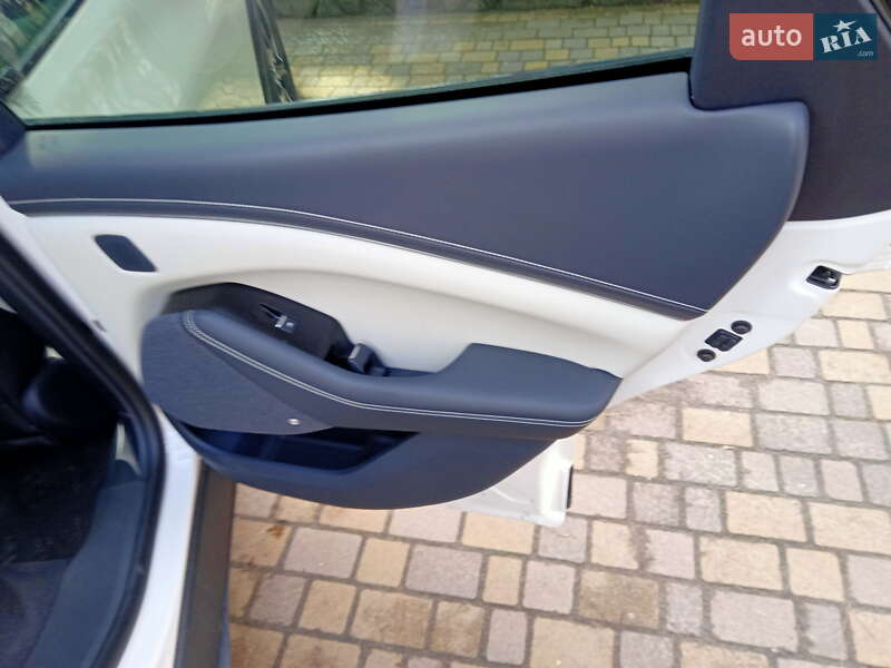 Внедорожник / Кроссовер Ford Mustang Mach-E 2021 в Золотоноше