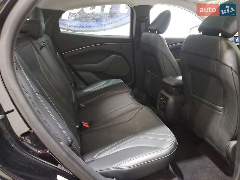 Позашляховик / Кросовер Ford Mustang Mach-E 2023 в Одесі фото 11 Позашляховик / Кросовер Ford Mustang Mach-E 2023 в Одесі