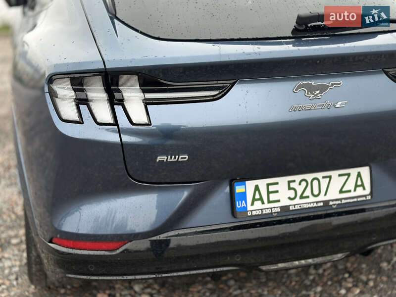 Позашляховик / Кросовер Ford Mustang Mach-E 2022 в Дніпрі