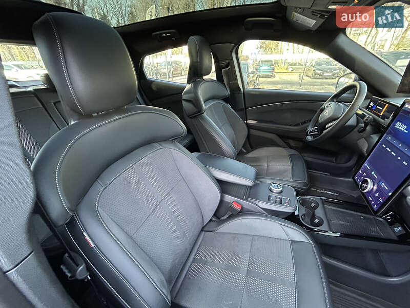 Внедорожник / Кроссовер Ford Mustang Mach-E 2023 в Виннице
