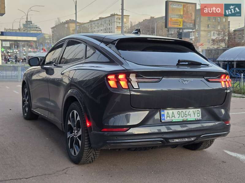 Позашляховик / Кросовер Ford Mustang Mach-E 2021 в Києві фото 5 Позашляховик / Кросовер Ford Mustang Mach-E 2021 в Києві