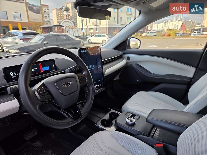 Внедорожник / Кроссовер Ford Mustang Mach-E 2021 в Киеве