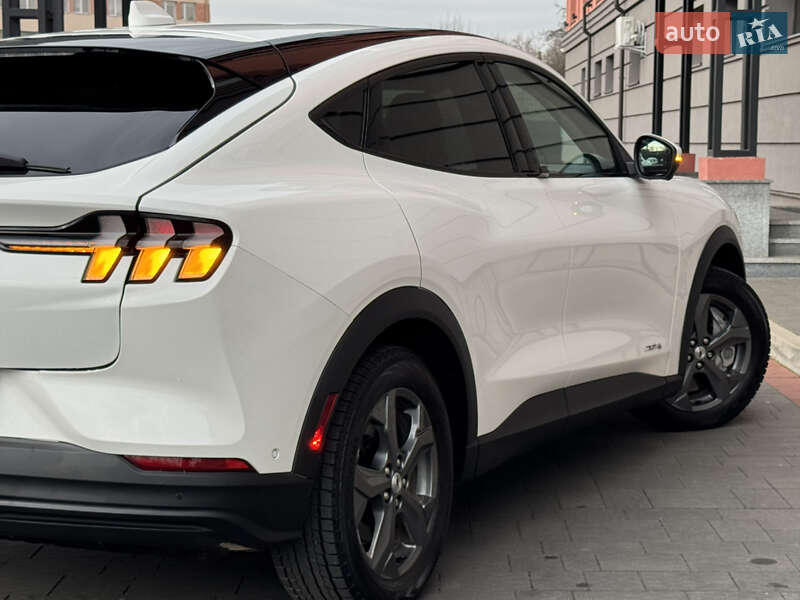 Внедорожник / Кроссовер Ford Mustang Mach-E 2022 в Дрогобыче