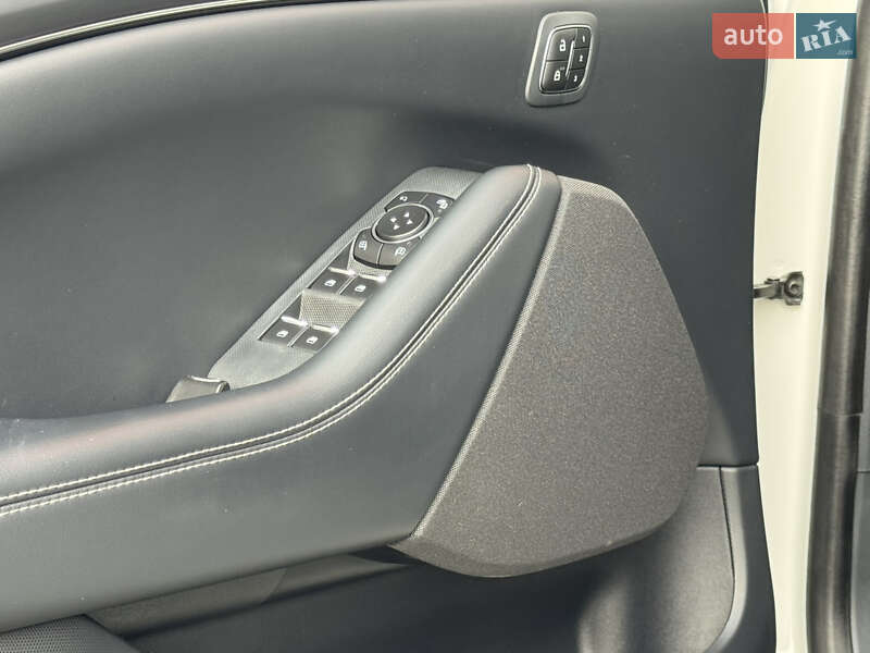 Внедорожник / Кроссовер Ford Mustang Mach-E 2022 в Дрогобыче