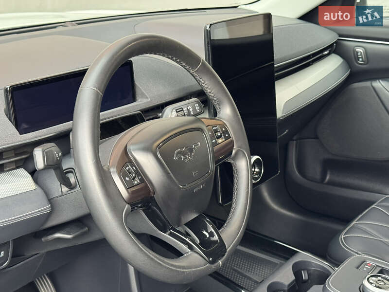 Внедорожник / Кроссовер Ford Mustang Mach-E 2022 в Дрогобыче