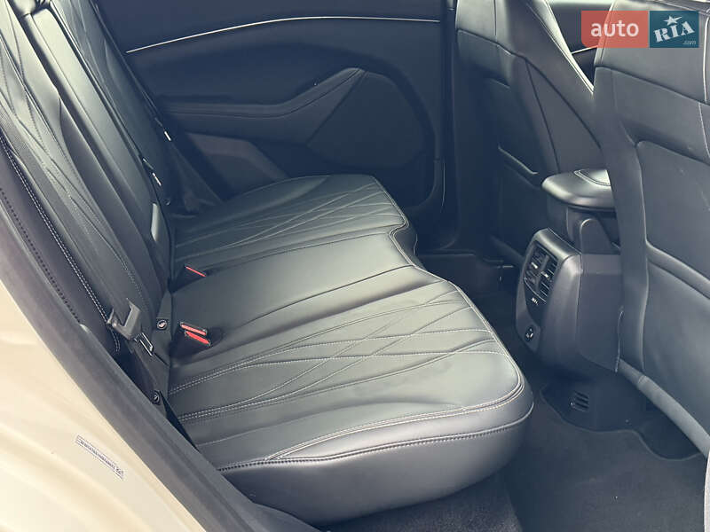 Внедорожник / Кроссовер Ford Mustang Mach-E 2022 в Дрогобыче