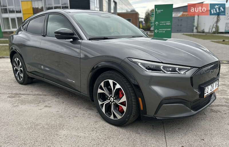 Позашляховик / Кросовер Ford Mustang Mach-E 2021 в Києві