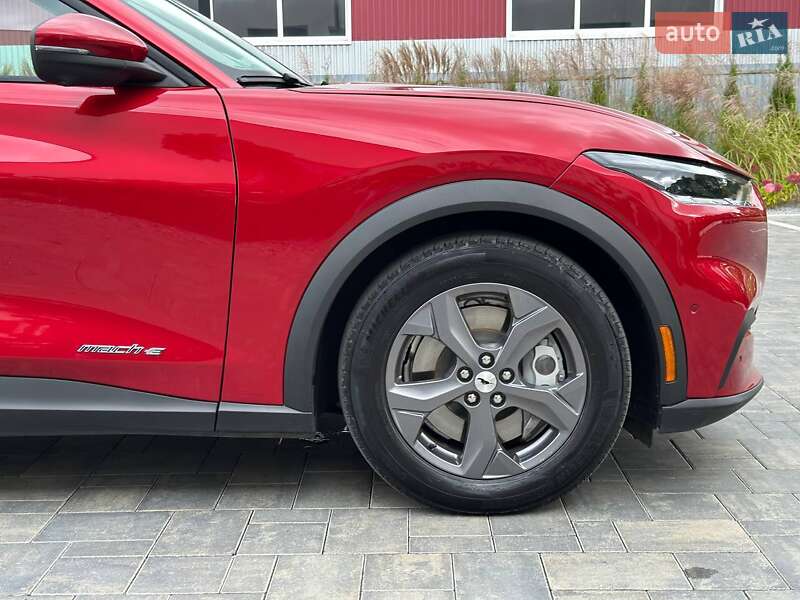 Внедорожник / Кроссовер Ford Mustang Mach-E 2022 в Луцке