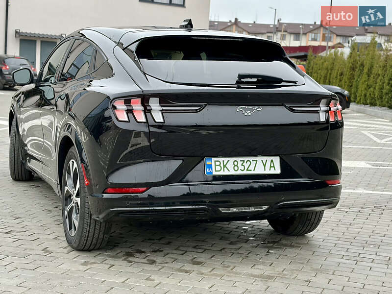 Позашляховик / Кросовер Ford Mustang Mach-E 2023 в Рівному