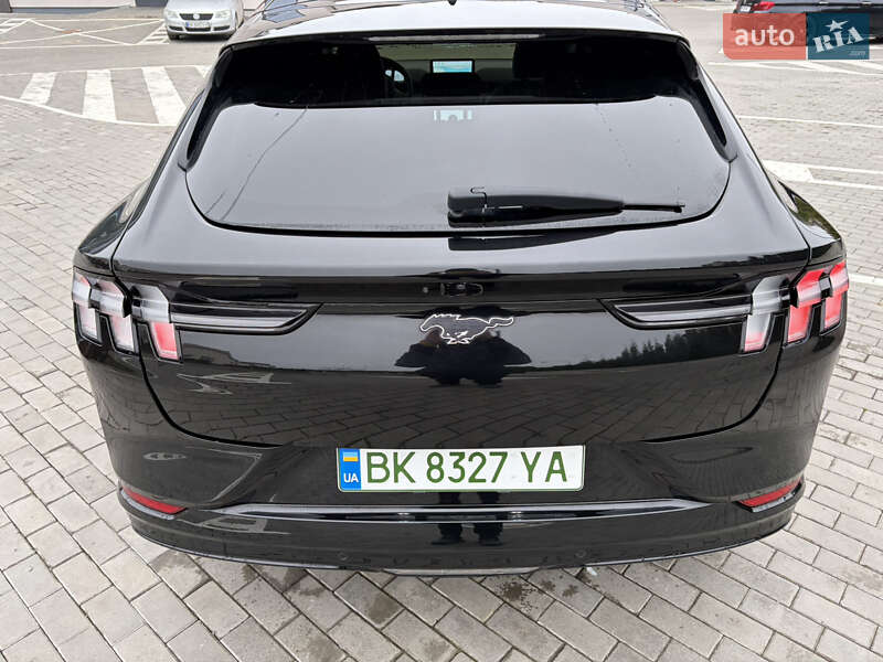 Позашляховик / Кросовер Ford Mustang Mach-E 2023 в Рівному