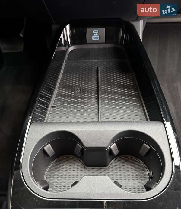 Позашляховик / Кросовер Ford Mustang Mach-E 2021 в Рівному