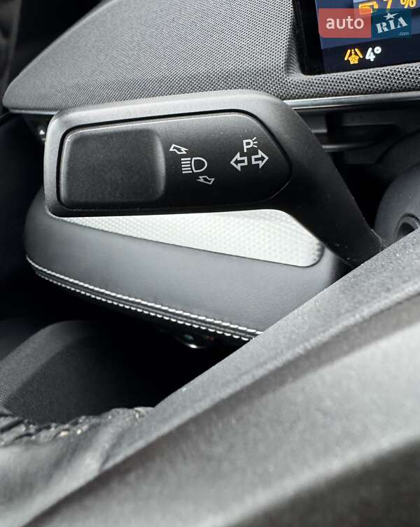 Позашляховик / Кросовер Ford Mustang Mach-E 2021 в Рівному