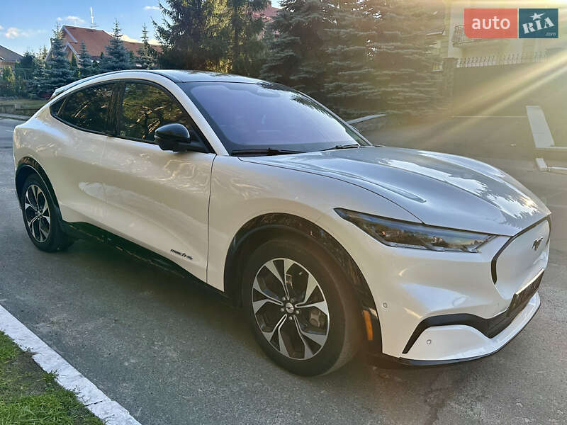 Позашляховик / Кросовер Ford Mustang Mach-E 2022 в Києві