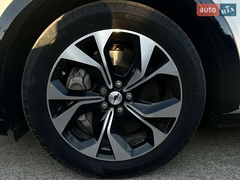 Позашляховик / Кросовер Ford Mustang Mach-E 2022 в Києві