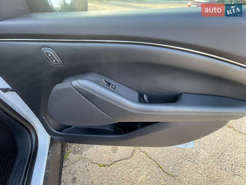 Внедорожник / Кроссовер Ford Mustang Mach-E 2022 в Одессе