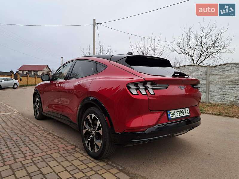 Внедорожник / Кроссовер Ford Mustang Mach-E 2020 в Ровно