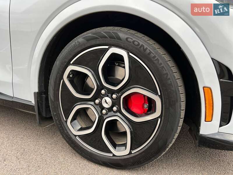 Позашляховик / Кросовер Ford Mustang Mach-E 2022 в Тернополі