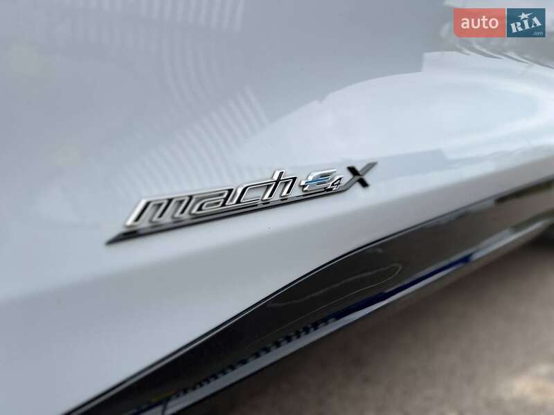 Позашляховик / Кросовер Ford Mustang Mach-E 2022 в Тернополі