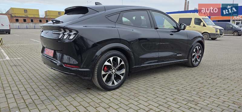 Позашляховик / Кросовер Ford Mustang Mach-E 2022 в Тернополі