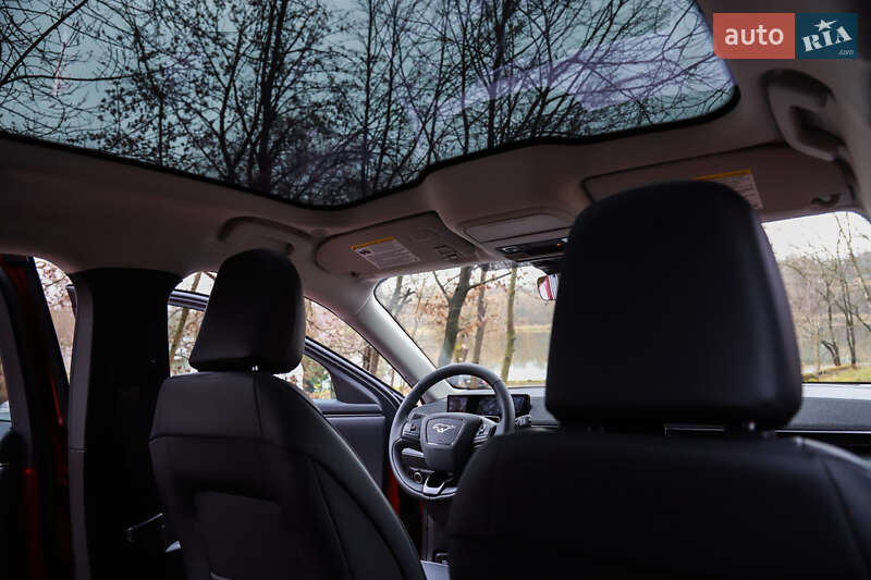 Внедорожник / Кроссовер Ford Mustang Mach-E 2024 в Ивано-Франковске