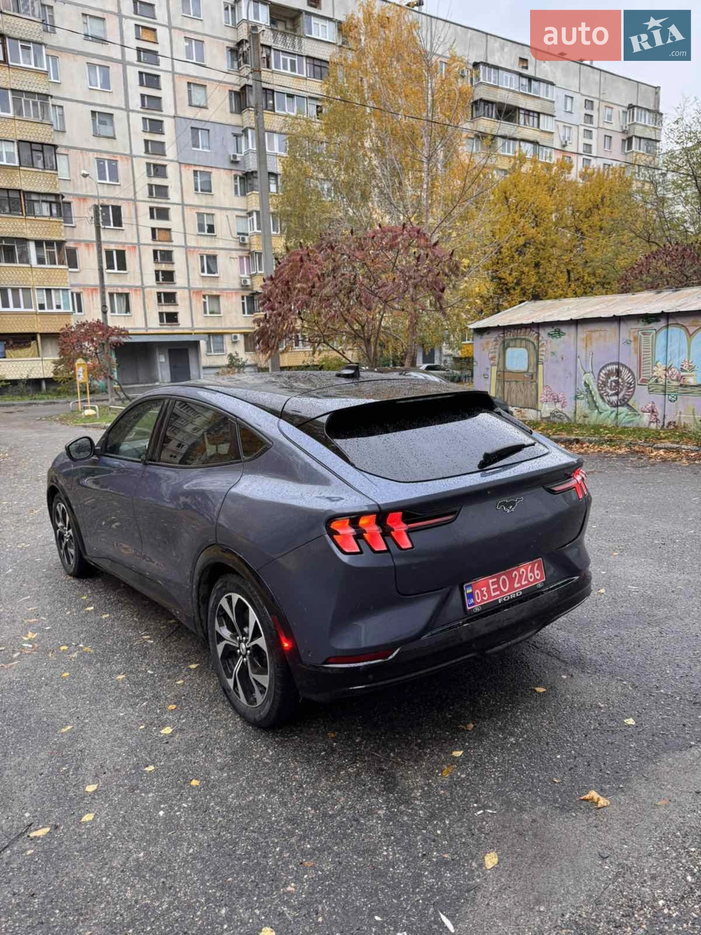 2021 Ford Mustang Mach-E - мініатюра 2