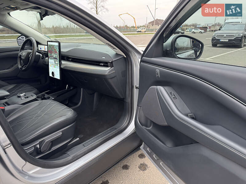 Внедорожник / Кроссовер Ford Mustang Mach-E 2021 в Луцке фото 16 Внедорожник / Кроссовер Ford Mustang Mach-E 2021 в Луцке