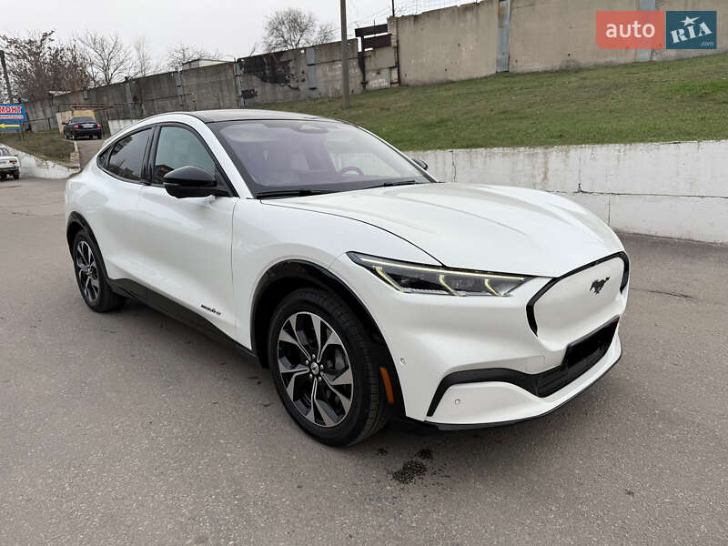 Внедорожник / Кроссовер Ford Mustang Mach-E 2022 в Запорожье