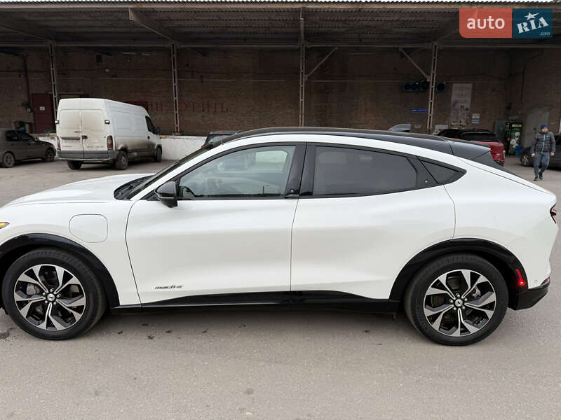 Внедорожник / Кроссовер Ford Mustang Mach-E 2022 в Запорожье