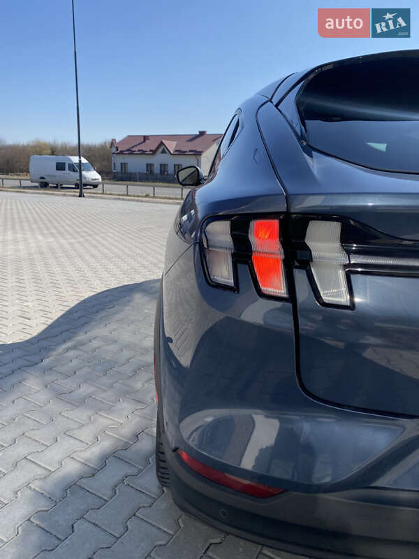 Внедорожник / Кроссовер Ford Mustang Mach-E 2021 в Тернополе