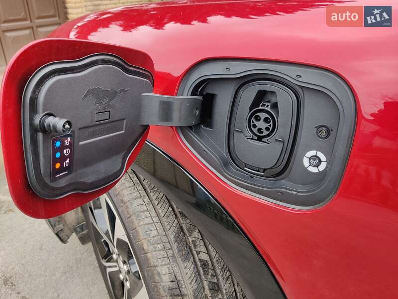 Позашляховик / Кросовер Ford Mustang Mach-E 2023 в Харкові