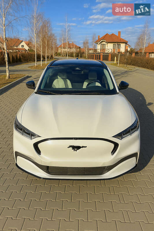 Внедорожник / Кроссовер Ford Mustang Mach-E 2023 в Одессе фото 3 Внедорожник / Кроссовер Ford Mustang Mach-E 2023 в Одессе