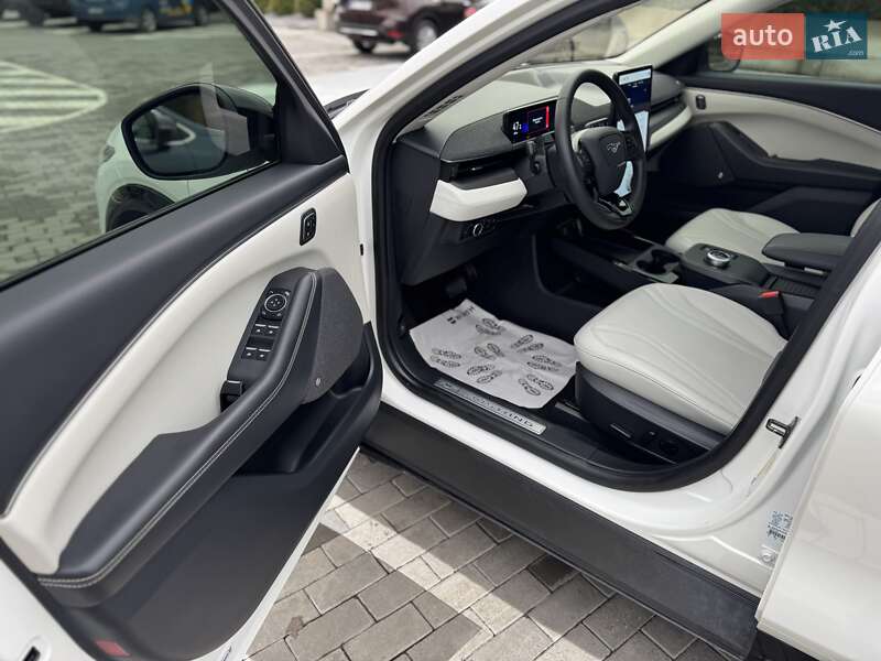 Внедорожник / Кроссовер Ford Mustang Mach-E 2023 в Ровно