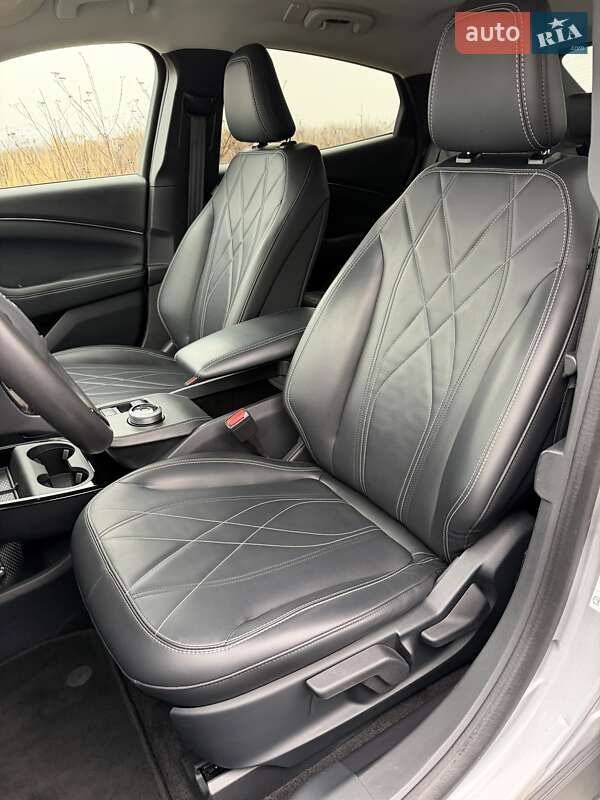 Внедорожник / Кроссовер Ford Mustang Mach-E 2021 в Ровно