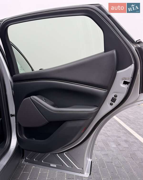 Внедорожник / Кроссовер Ford Mustang Mach-E 2021 в Ровно