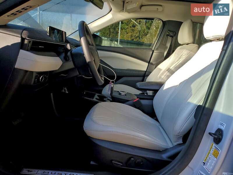 Внедорожник / Кроссовер Ford Mustang Mach-E 2023 в Львове фото 7 Внедорожник / Кроссовер Ford Mustang Mach-E 2023 в Львове