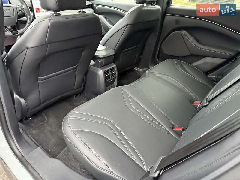 Внедорожник / Кроссовер Ford Mustang Mach-E 2023 в Львове фото 11 Внедорожник / Кроссовер Ford Mustang Mach-E 2023 в Львове