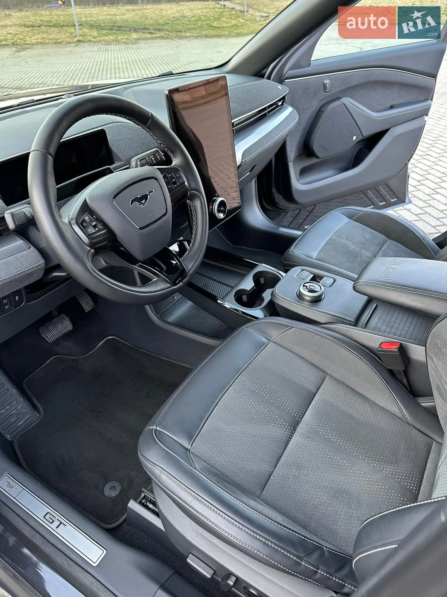 2022 Ford Mustang Mach-E - мініатюра 7