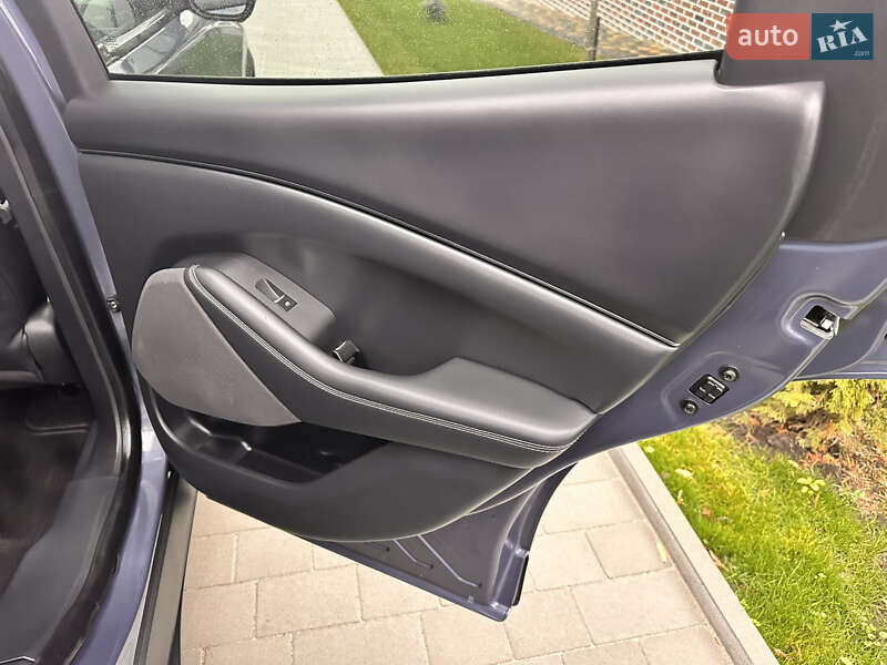 Внедорожник / Кроссовер Ford Mustang Mach-E 2021 в Николаеве фото 27 Внедорожник / Кроссовер Ford Mustang Mach-E 2021 в Николаеве